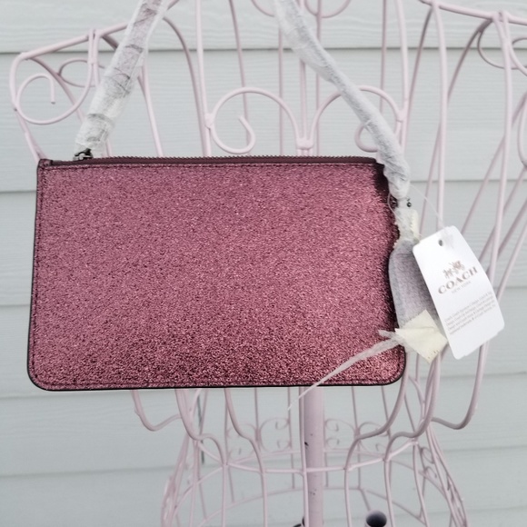 Blush Coach Wristlet NWT - Picture 4 of 4